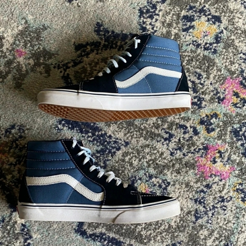 Vans Hi-top classic vans with blue on the side